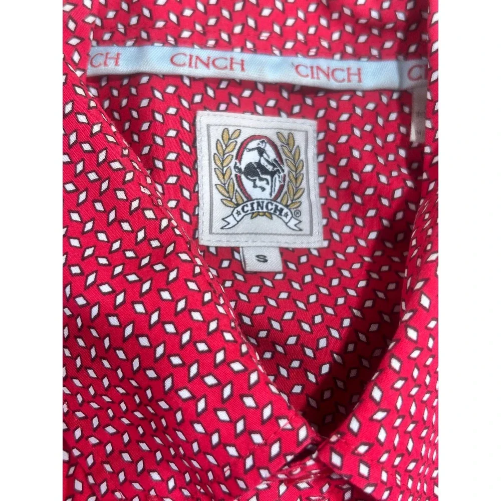 Cinch Mens Red Geo Print Long Sleeve Button Down Shirt Size‎ S